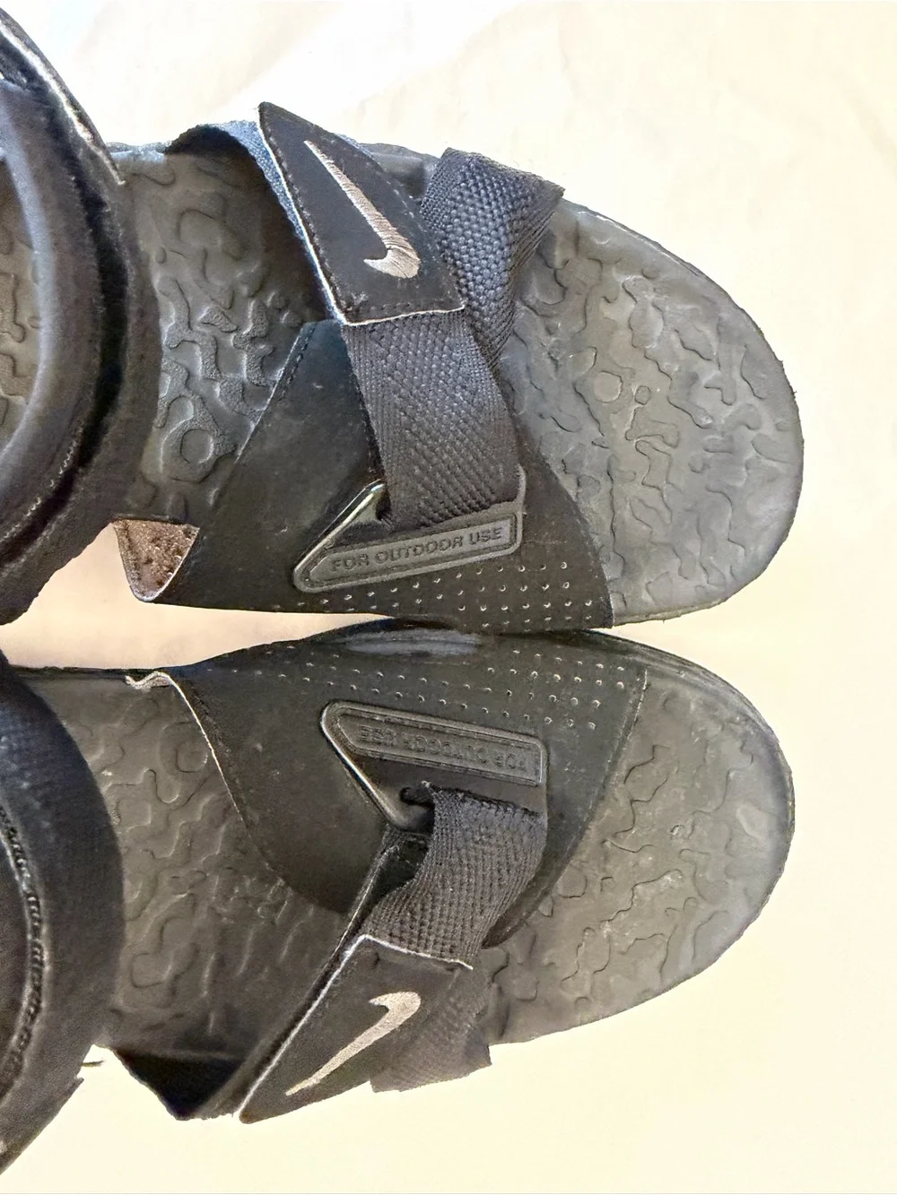 Nike ACG Men's Black Outdoor Hiking Sandals Sz 11